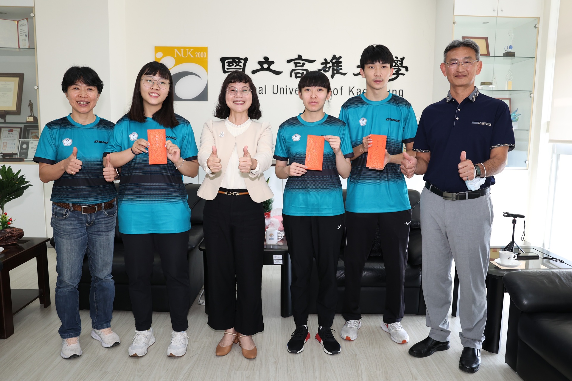校長陳月端接見林姿妤、田曉雯、蘇晉賢 讚許3生揚威杭州亞帕運 桌球2金1銀1銅精采表現 - 是新聞 YesMedia | 網路原生即時新聞