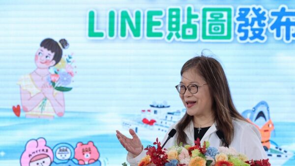 管碧玲主委分享LINE貼圖是她非常喜歡的溝通工具,這次可以邀請多位插畫家創作海洋主題貼圖,感到非常開心。圖/主辦單位