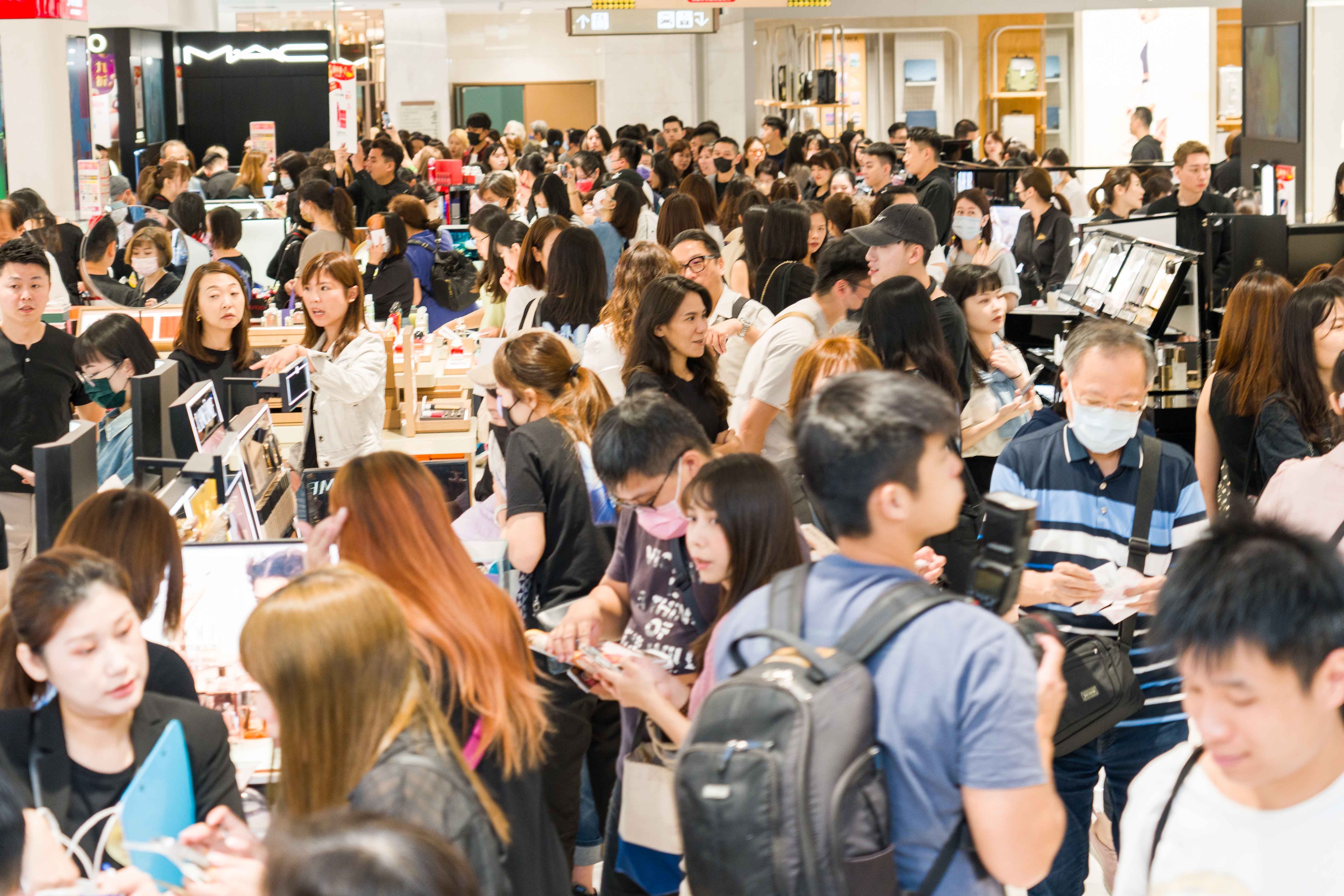年中慶開跑！遠百最高回饋16% 刷卡優惠再加碼