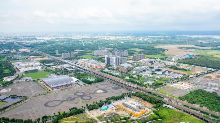 臺南沙崙智慧綠能科學城匯聚AI研發與算力建設資源，串聯南科半導體產業聚落，推動南臺灣AI產業發展。（圖／臺南市政府經濟發展局提供）