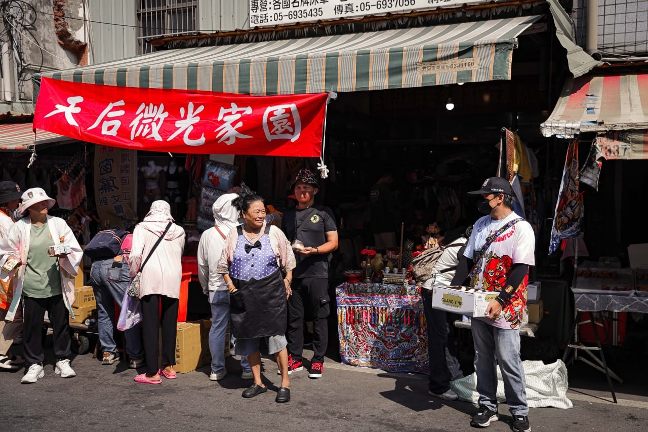 天后微光家園發送平安福食。圖/張睿陽提供