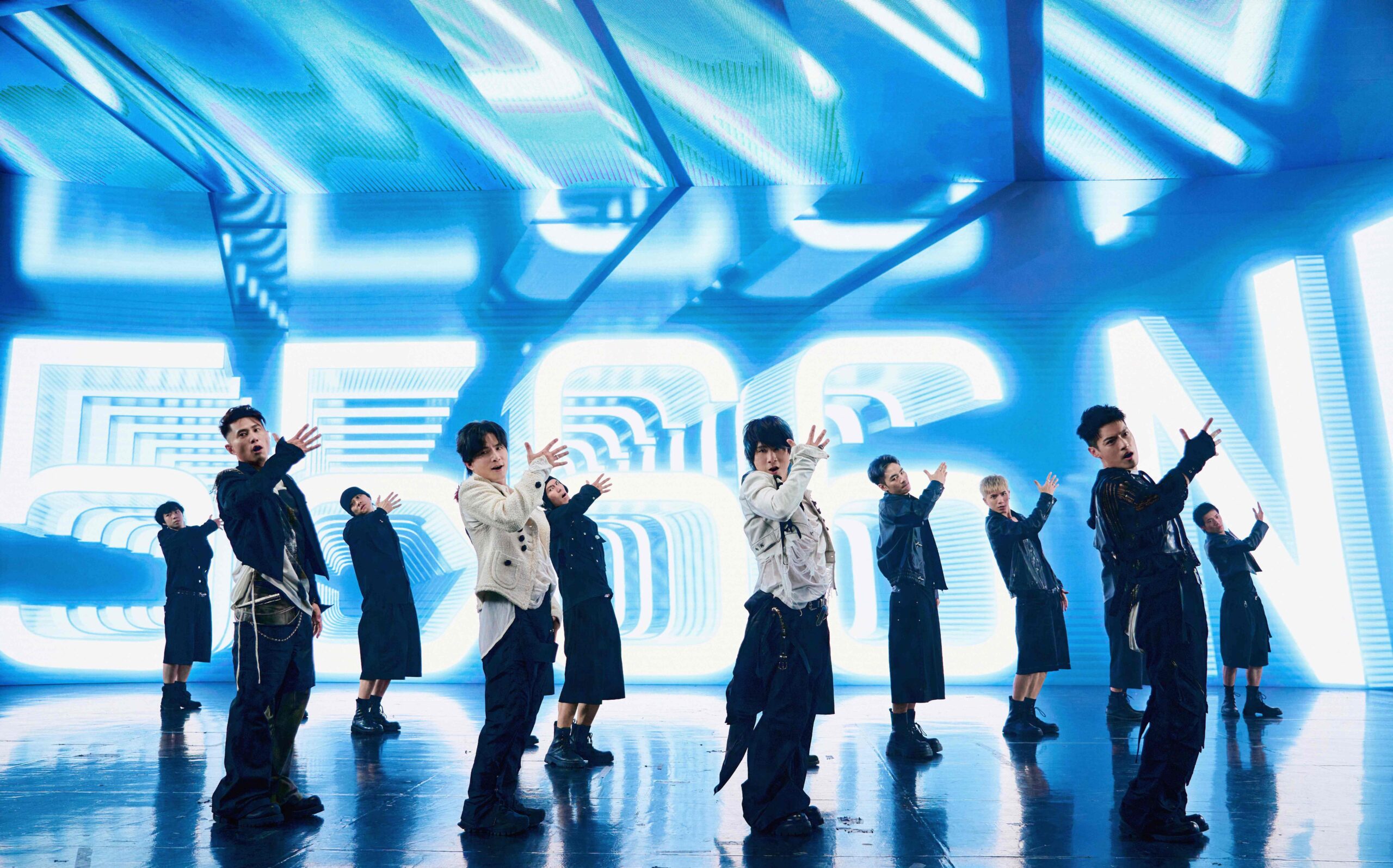 「56不能亡」注入新生命！5566迎成軍25週年 洗腦神曲結合魔性手勢舞。（圖：通達量能文體）