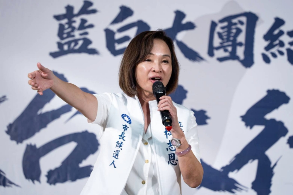 「救台大行動」第五場高雄集結圓滿落幕 歷史爸首度站台   在野力挺柯志恩翻轉港都
