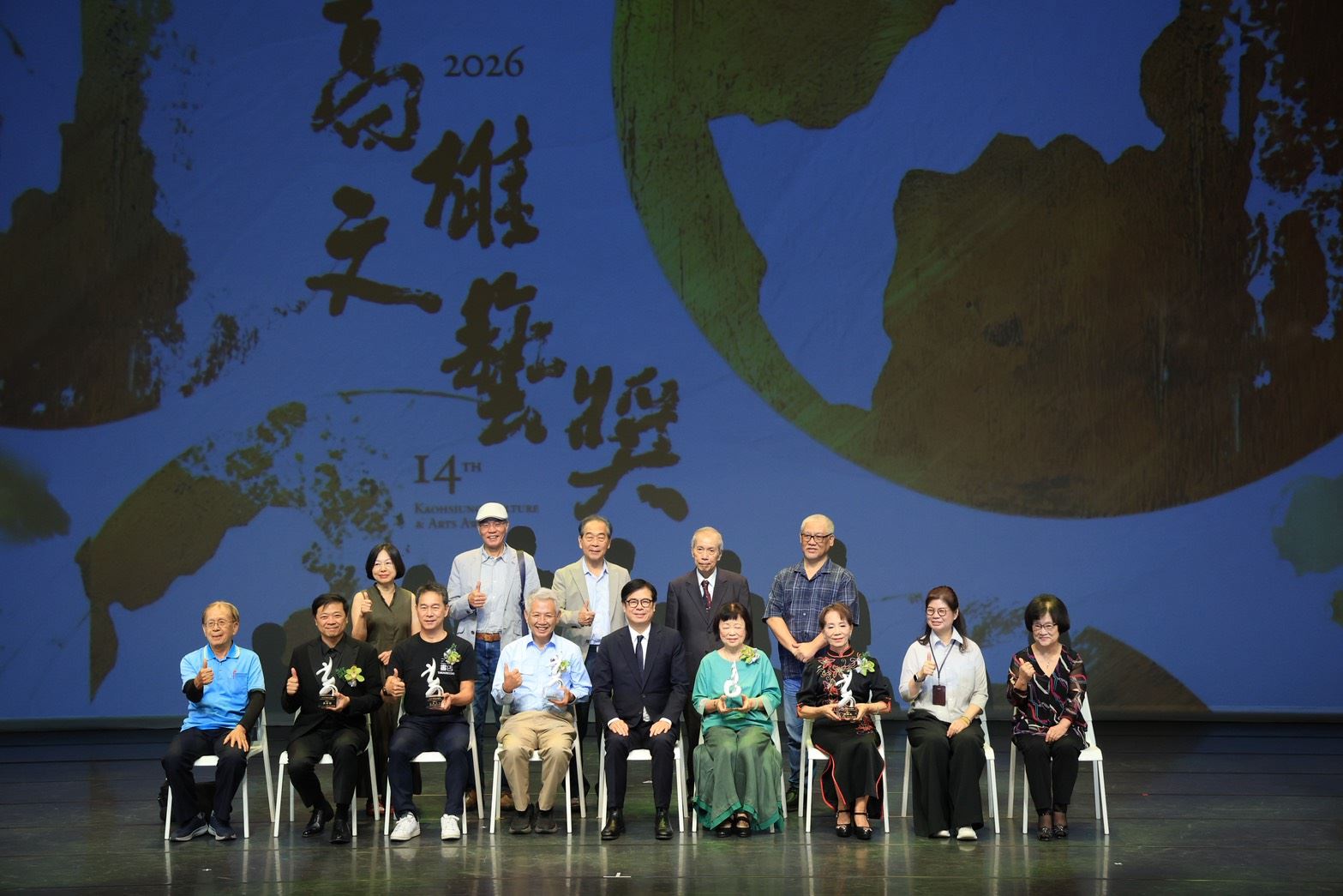 高雄文藝獎五大得主出爐！攝影、獨立書店首獲殊榮